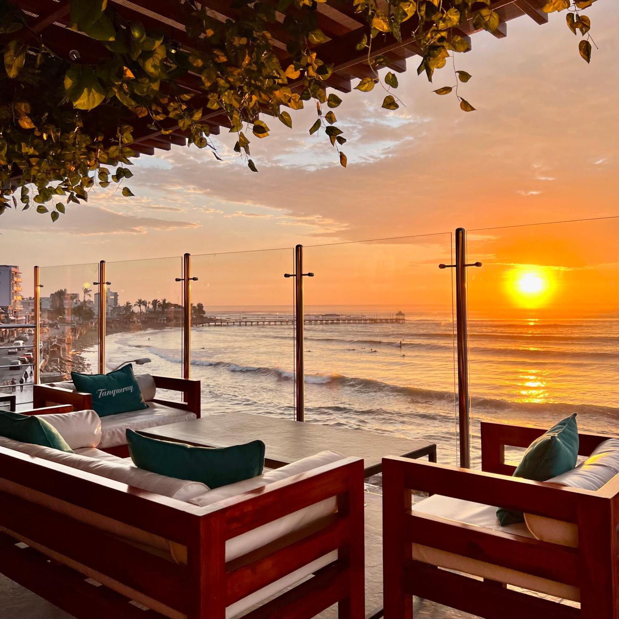 Los Esteros Hostal Huanchaco Bagian luar foto